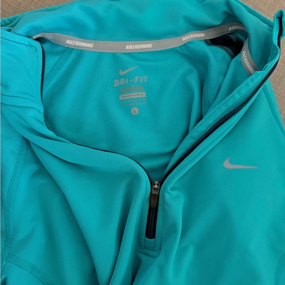 NIKE Running Dri-Fit Long Sleeve Stretch Pullover Workout Top & Pants set, Large - Picture 7 of 7